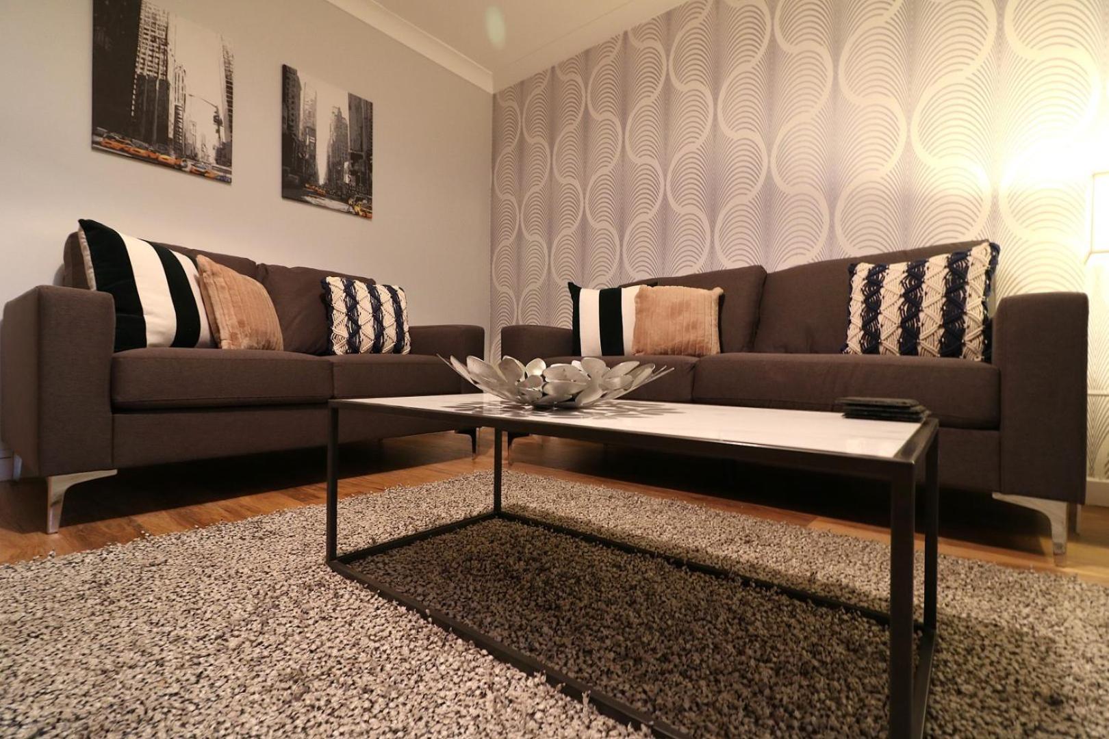 Signature - Stanfield House Apartment *