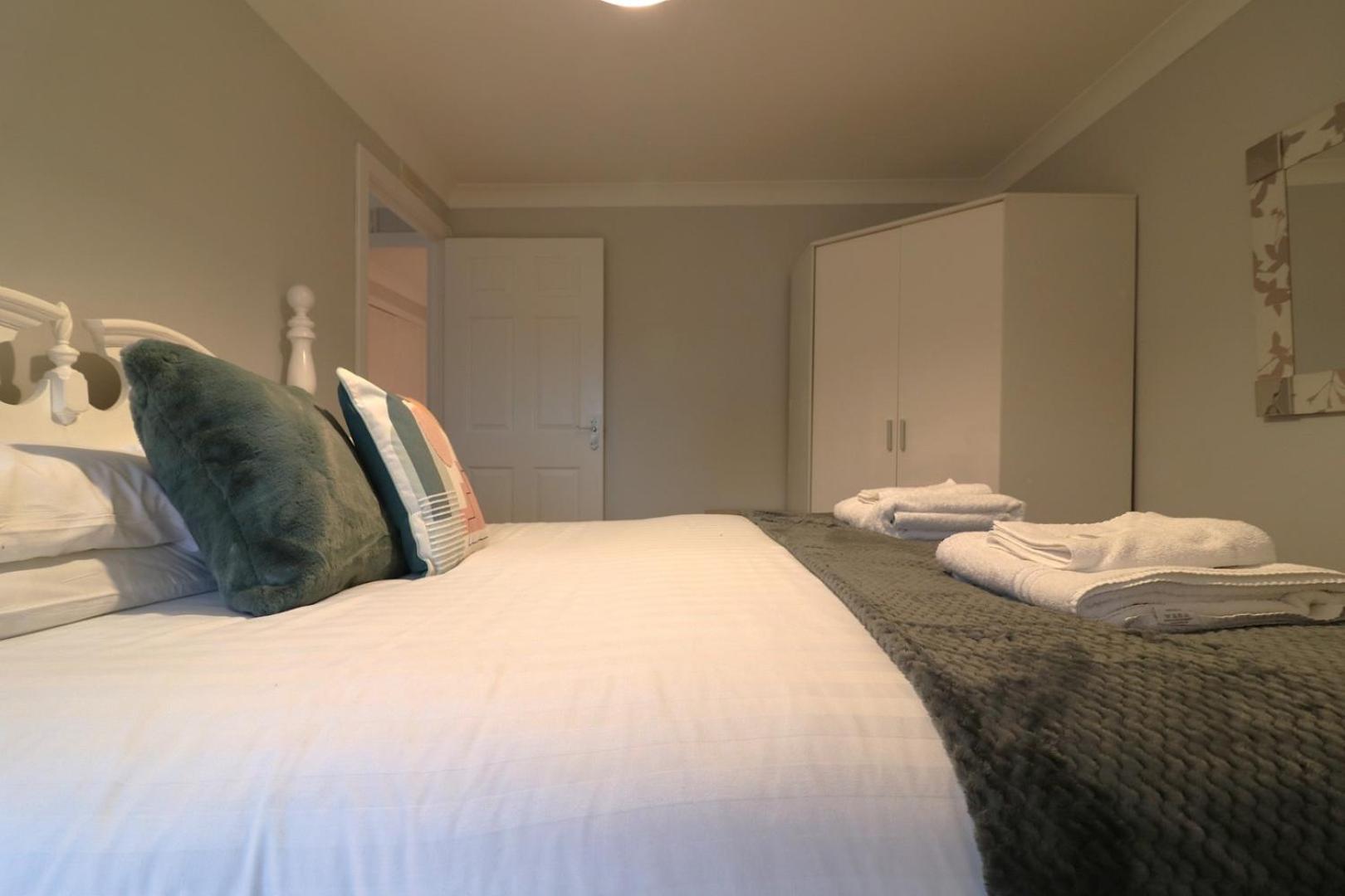 Signature - Stanfield House Apartment Motherwell